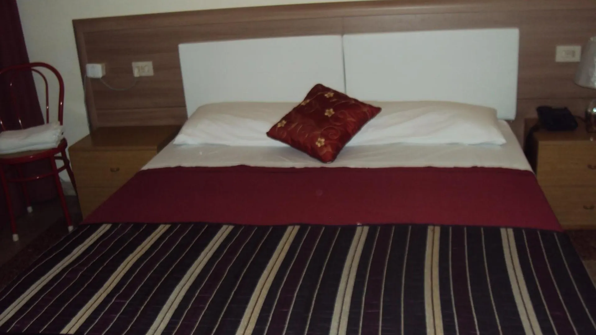 Hotel Mirage Messine