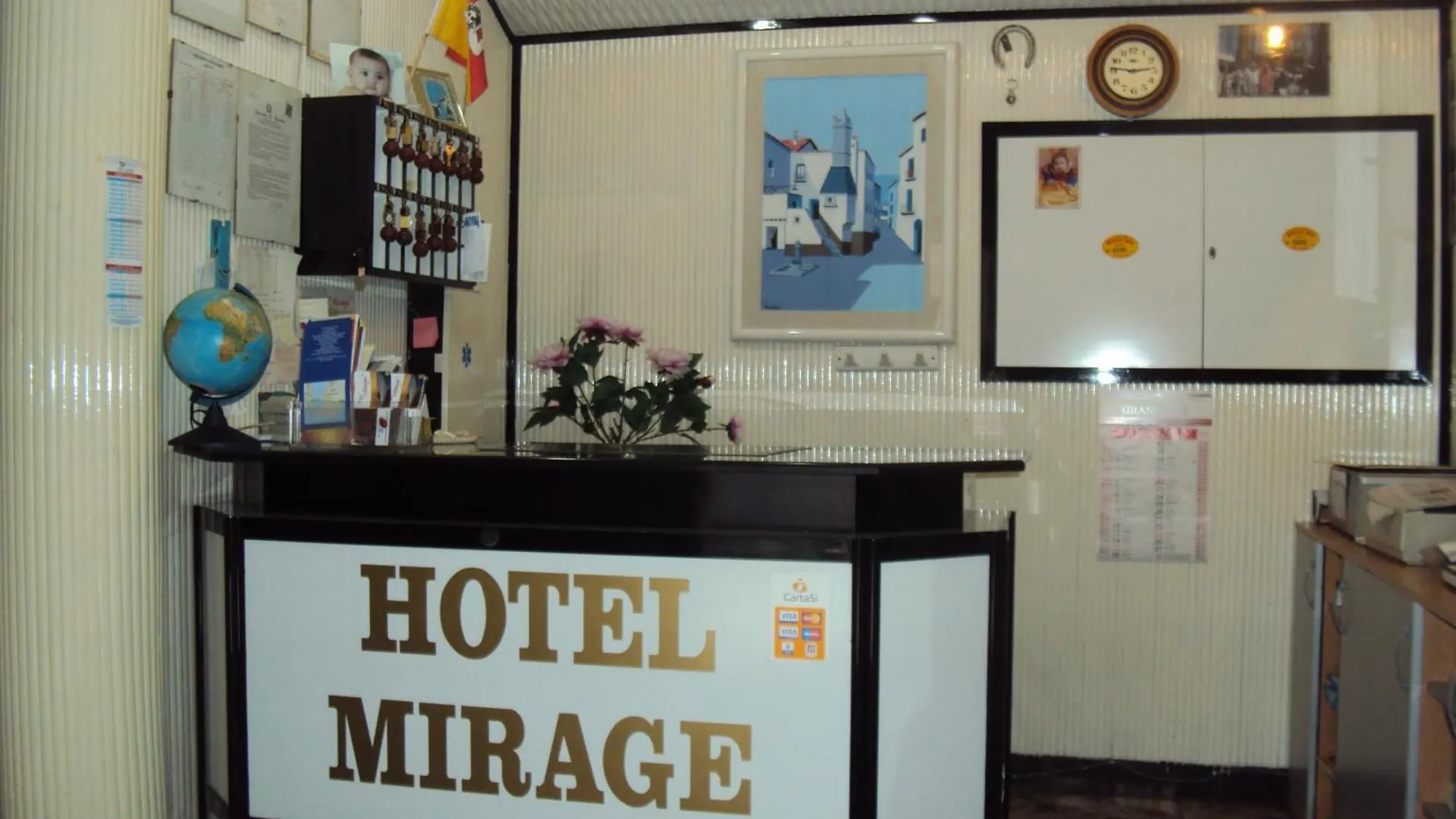 Hotel Mirage Messine Couette-café